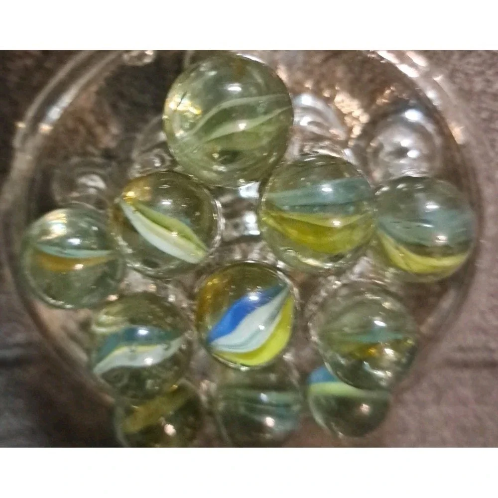 Lot‎ Of 11 Estate Sale Marbles Cats Eyes